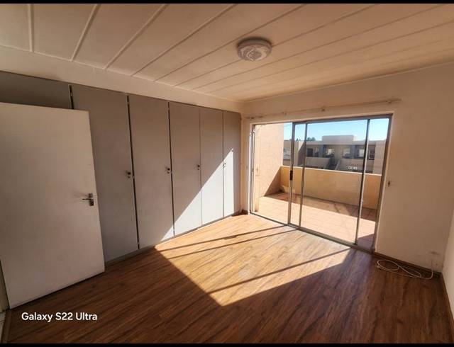 2 BEDROOM APARTMENT FOR SALE IN RANDHART